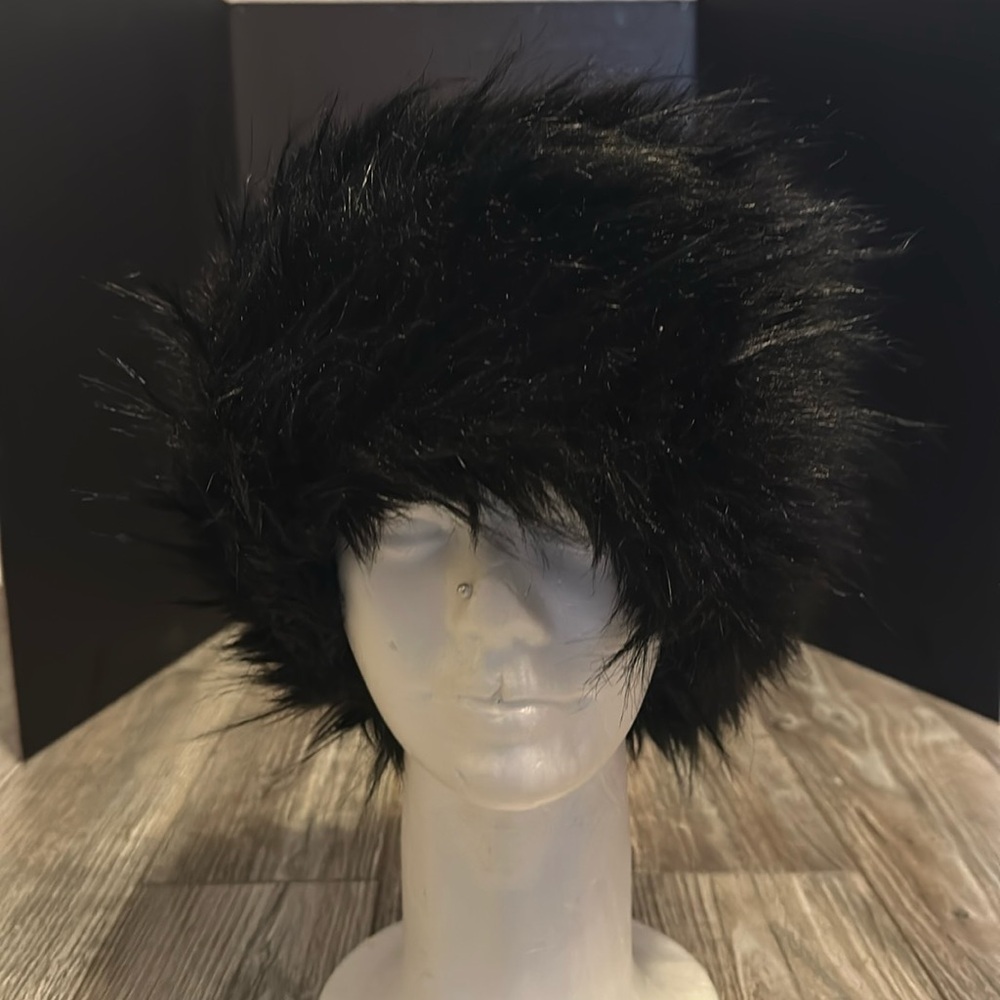 Faux Fur Winter headband - Picture 7 of 9